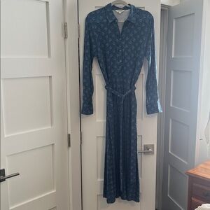 Boden Blue Floral Long Sleeve Dress